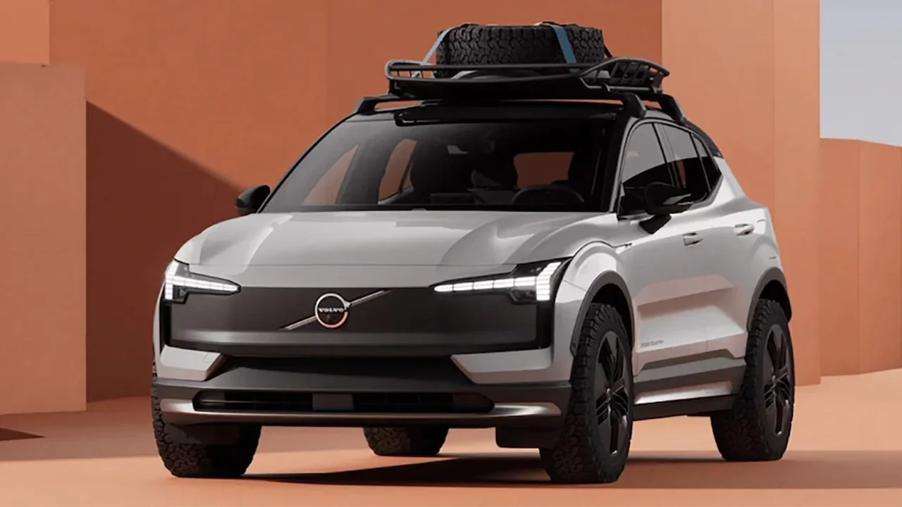 El Volvo EX30 Cross Country se prepara para conquistar el camino de grava