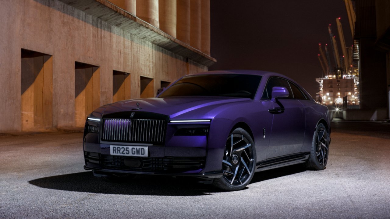 Rolls-Royce Spectre Black Badge: Cuando lo Ordinario es Demasiado Manso