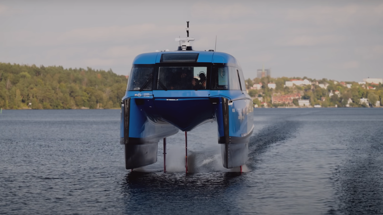 La Nueva Ola de Estocolmo: El Ferry Eléctrico que Desafía la Gravedad y el Tráfico