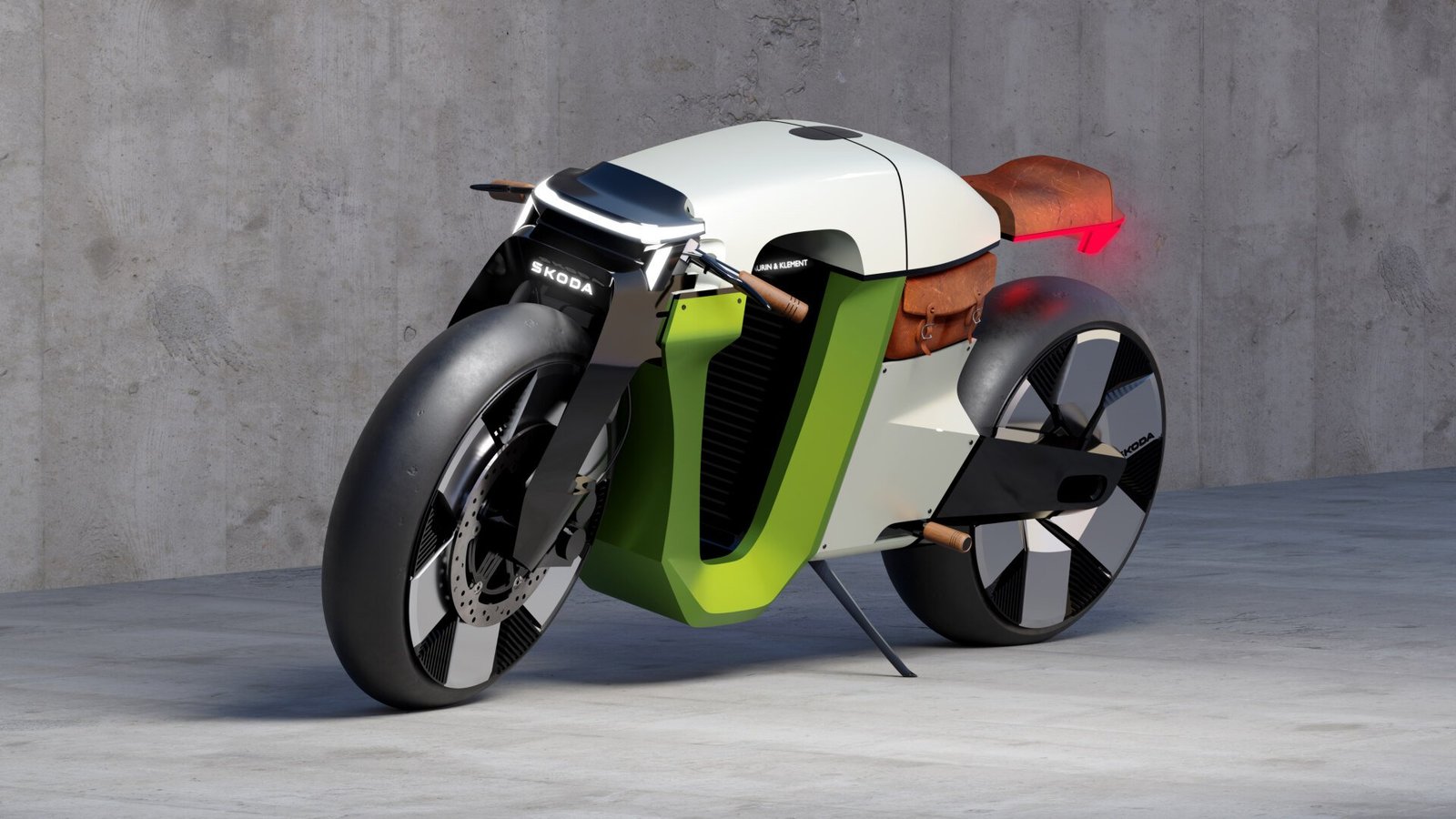 Santo cielo de dos ruedas… Škoda se ha puesto totalmente eléctrica y café racer con nosotros.