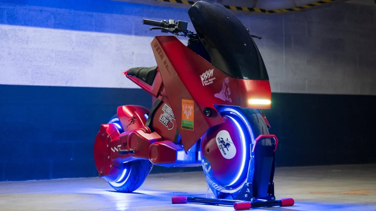 Esta Moto Eléctrica Impresa en 3D Inspirada en Akira ¡Brilla!
