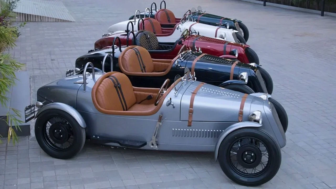   Image Credit: Austin Motor Company.  