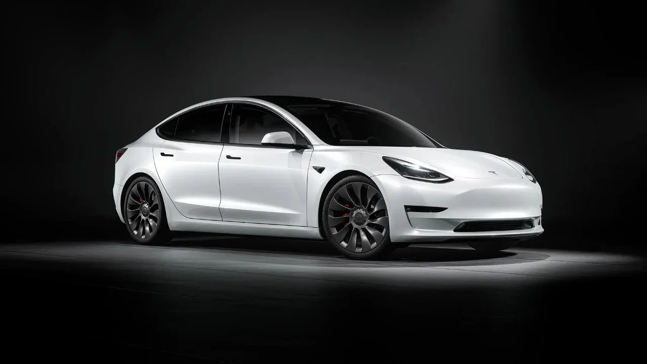   Image Credit: Tesla.  