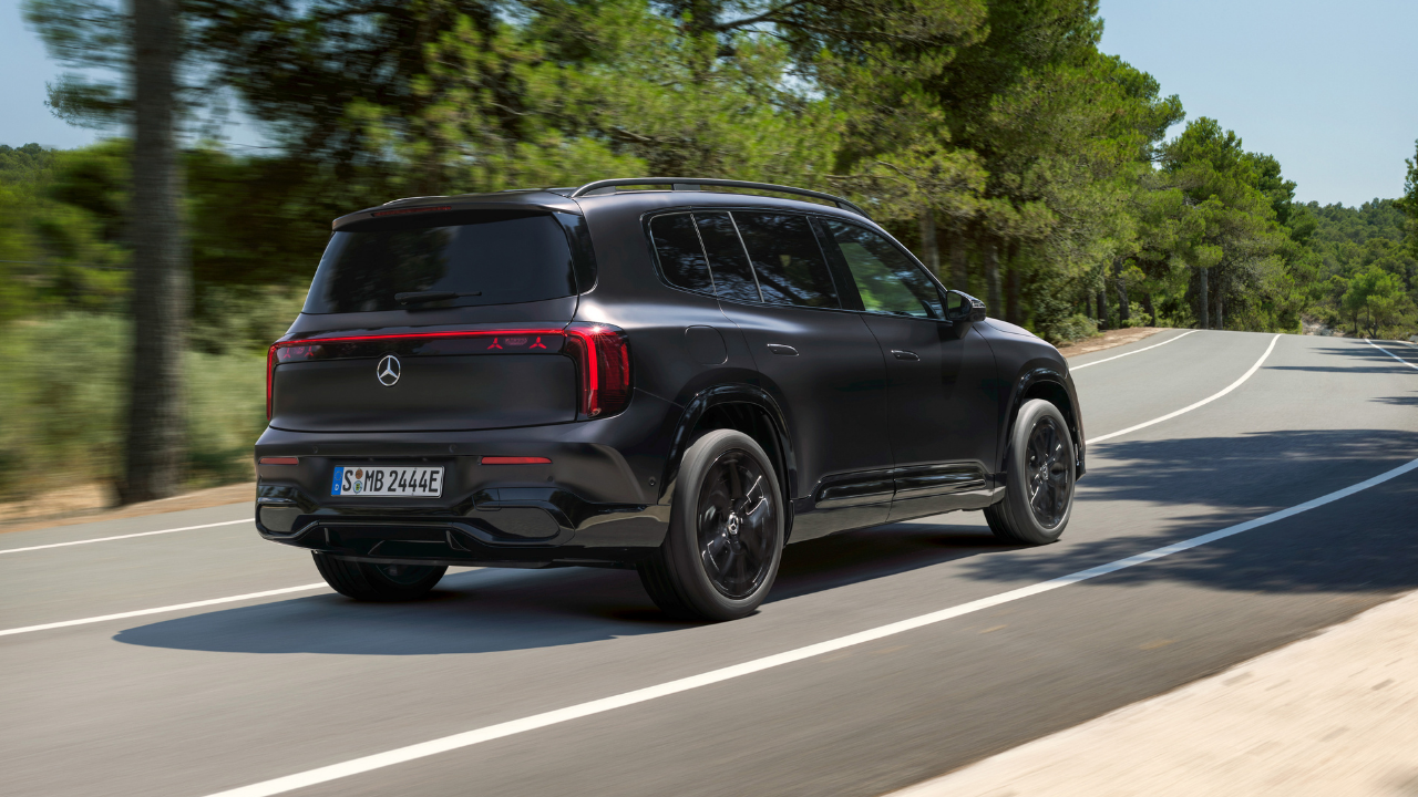   Image Credit: Mercedes-Benz.  