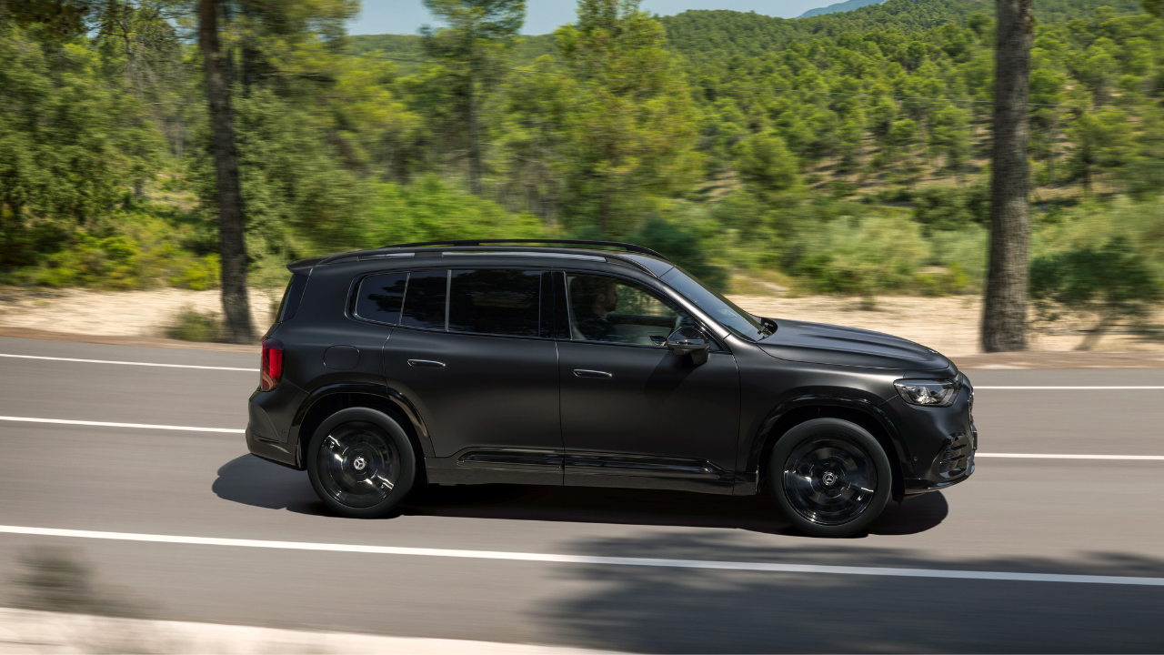   Image Credit: Mercedes-Benz.  